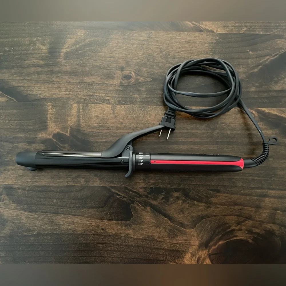 Revlon SmoothStay Coconut Oil-Infused Curling Iron
